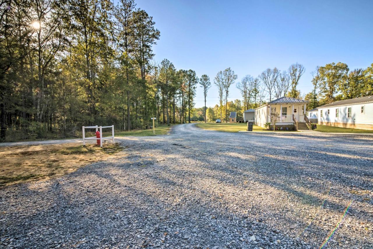 Chic Cottage Retreat With Grill, 2 Mi To Msu! Starkville Bagian luar foto